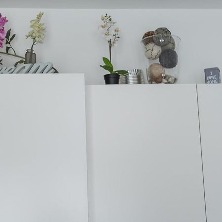 Modernes Appartement Nahe U-Bahn Und Schoenbrunn Vienne Extérieur photo