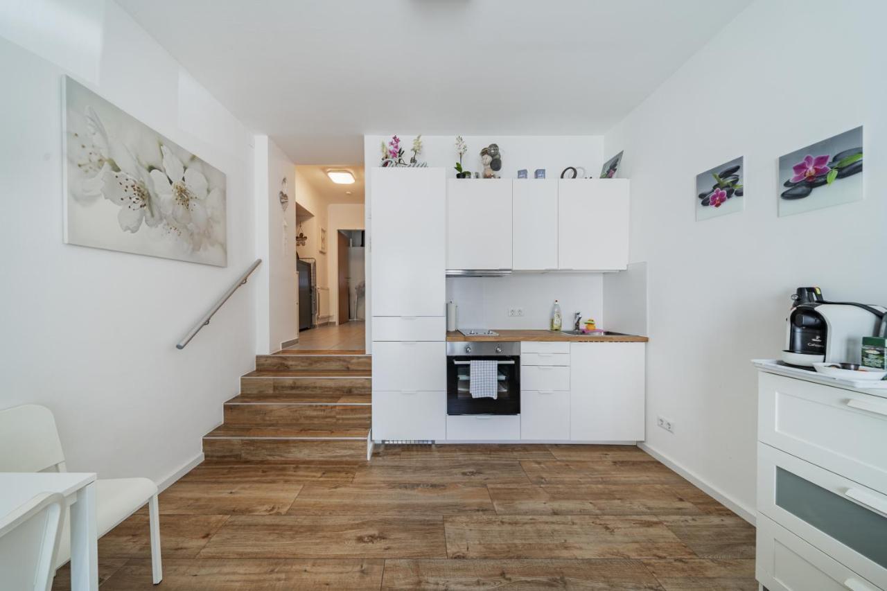 Modernes Appartement Nahe U-Bahn Und Schoenbrunn Vienne Extérieur photo