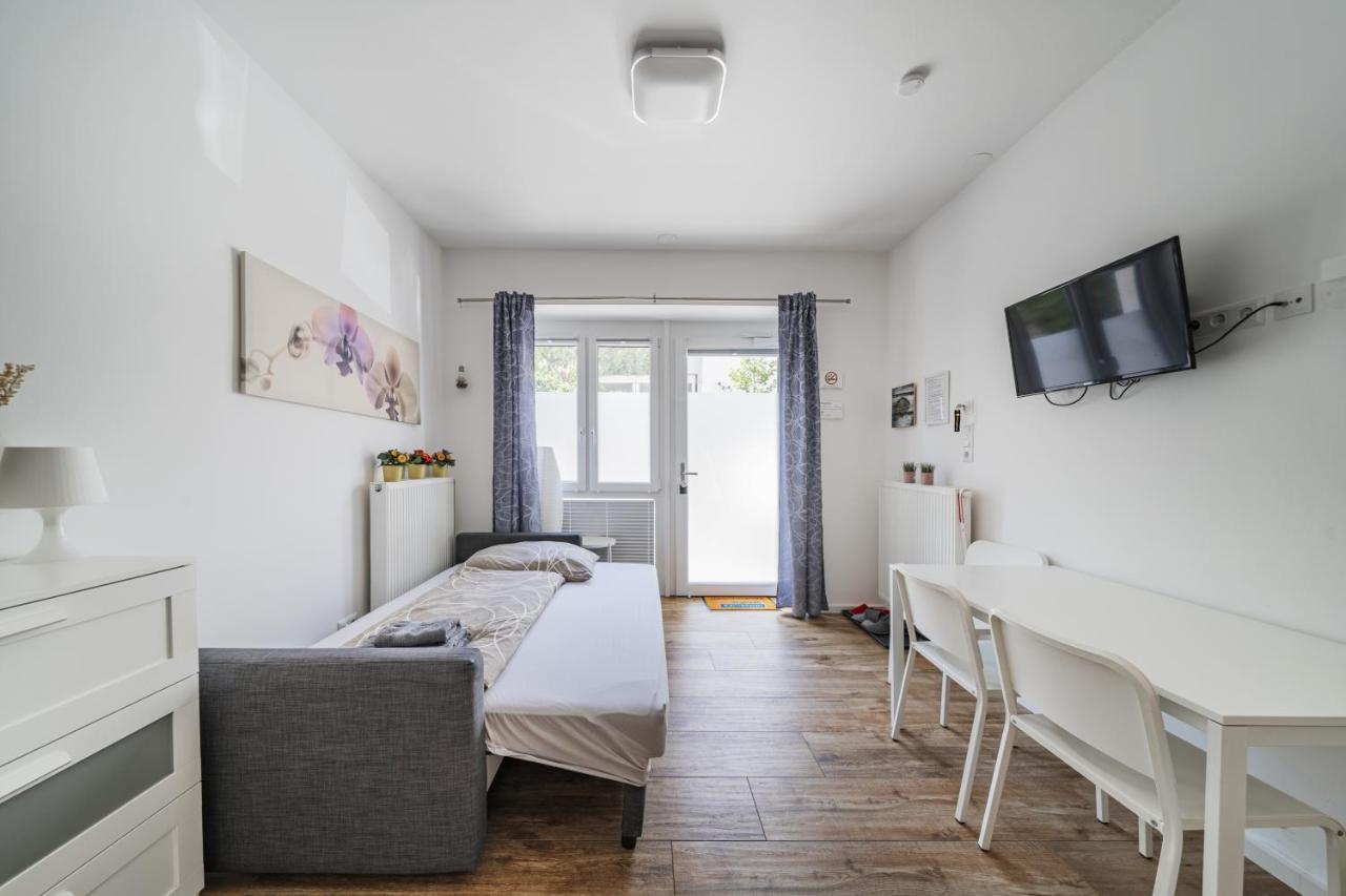 Modernes Appartement Nahe U-Bahn Und Schoenbrunn Vienne Extérieur photo