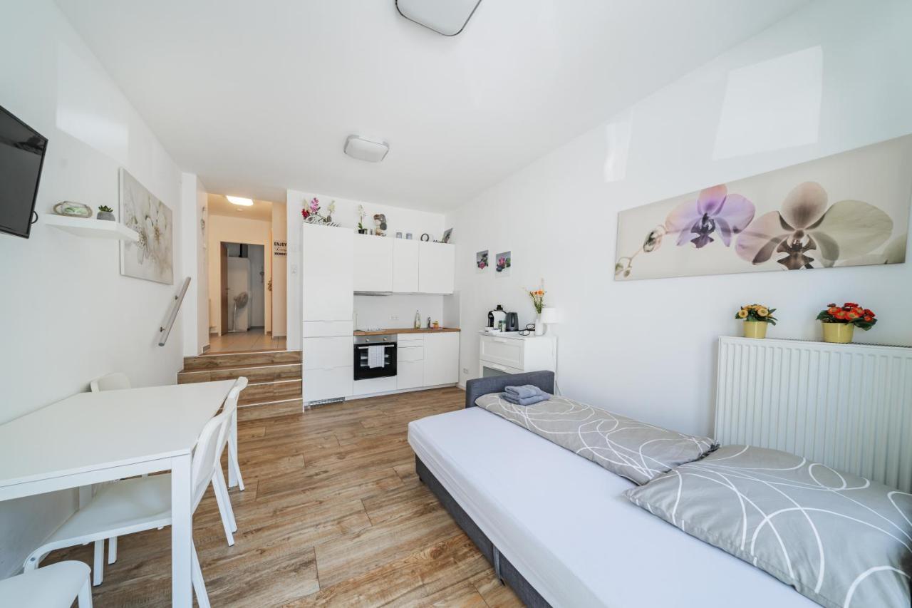 Modernes Appartement Nahe U-Bahn Und Schoenbrunn Vienne Extérieur photo