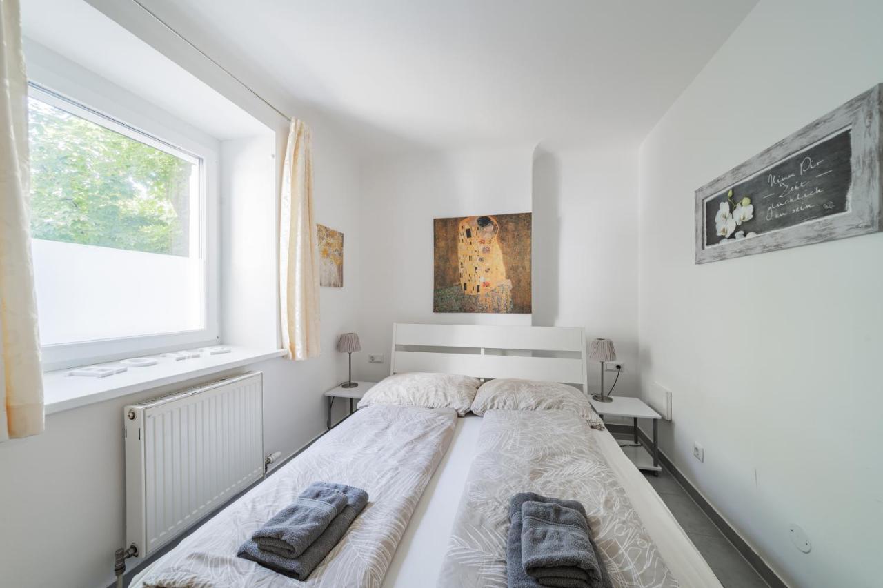 Modernes Appartement Nahe U-Bahn Und Schoenbrunn Vienne Extérieur photo