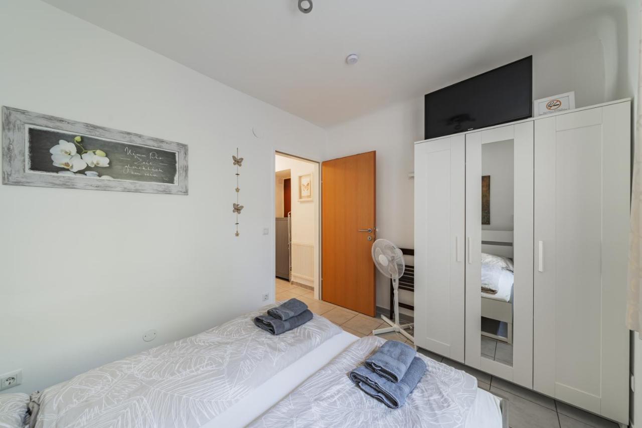 Modernes Appartement Nahe U-Bahn Und Schoenbrunn Vienne Extérieur photo